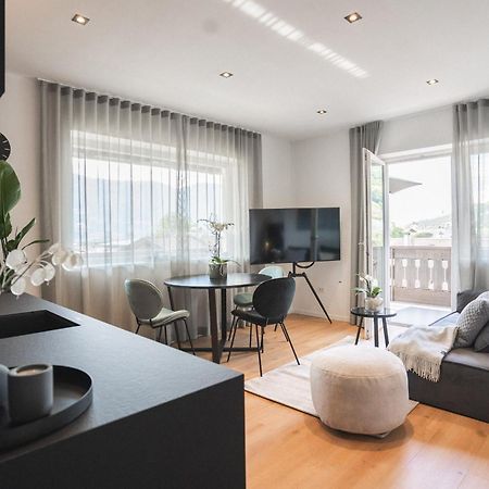 Luxe Vista City Apartments Algund Exteriör bild
